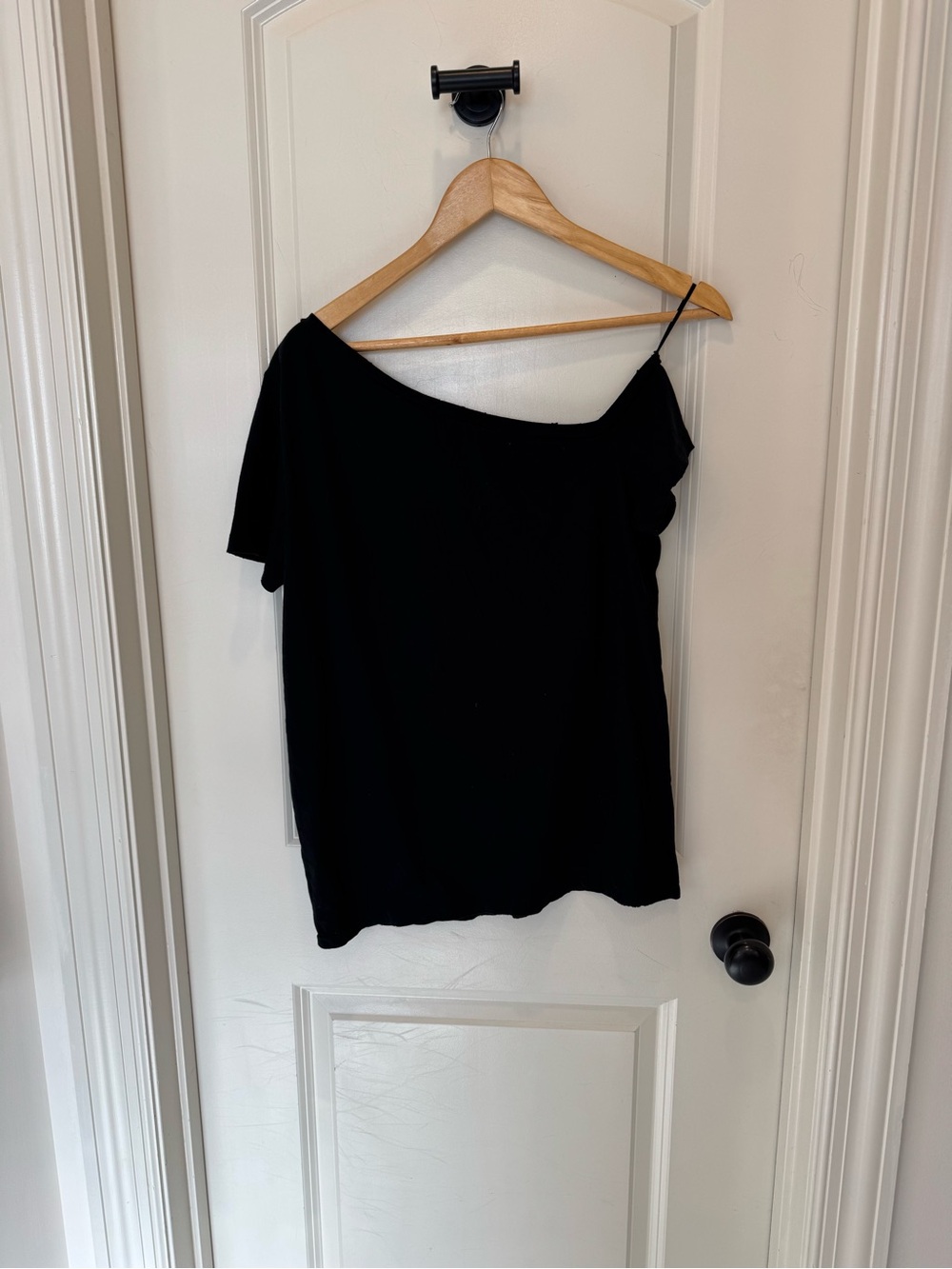 n:PHILANTHROPY Black One-Shoulder Tank Top